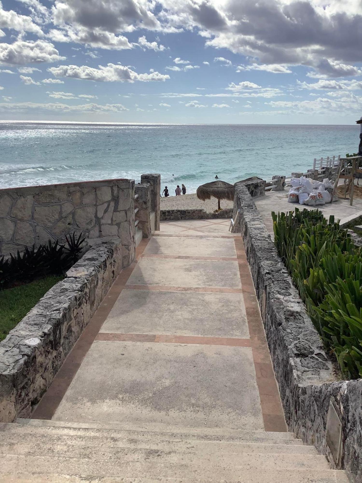 HotelZone L16 Beach Access Cancún Exterior foto